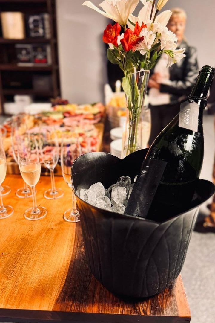 Champagne en la hielera